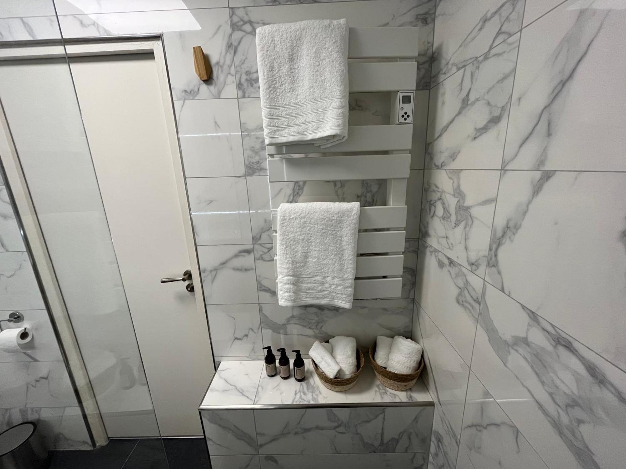 Apartamento Le Richelieu Courbevoie Exterior foto